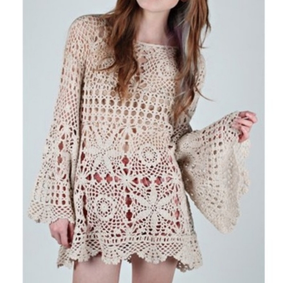 ISO Unif Ashbury Tunic in Large - Picture 2 of 2